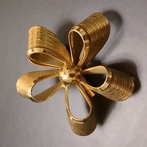 VINTAGE BOW BROOCH